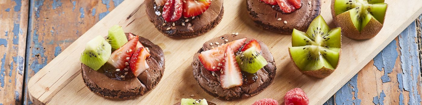 Panquecas de alfarroba cacau e fruta @TeleCulinária